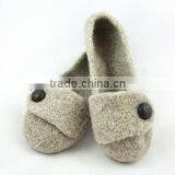 Best Selling Handmade Eco-friendly Felt Slippers thumbnail-1