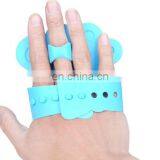 Soft Silica Gel Multiple Colors Pet Fur Remover Gloves Pets Hair Massage Brush Cat Gloves Dog Hair Cleaning Gloves thumbnail-7