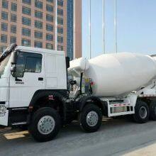 Sinotruk Howo 8*4 Big Volume Mixer Truck thumbnail-3