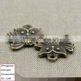 Wholesale Diy Accessories Green Bronze Zinc Alloy Jewelry Wings Owl Pendant thumbnail-3