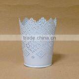 Metal Flower Pot thumbnail-1