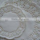 All sizes of white color round paper doilies for sale