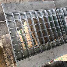 Carbon Steel Grating thumbnail-1