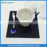 Useful Silicone Placemats and Coasters thumbnail-1
