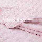 Fashion European And American Style King Bedroom Polyester Pink Adult Quilt Set thumbnail-6