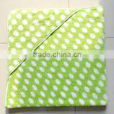 2015 China Supplier Plain Color Dot Microfiber Baby Hooded Towel thumbnail-4