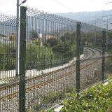 China factory heavy duty welded wire mesh 3D fence panels border fence