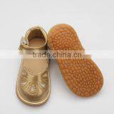 Kids Leather Metarial and Rubber Squeaky Shoes Wholesale thumbnail-6