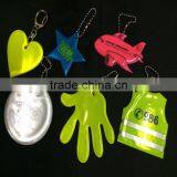 Animal Glow in the Dark Reflective Pvc Keychain for Kids thumbnail-2