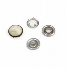 Factory Stock Buttons Stainless Steel or Brass Material Colors Pearl Snap Button Prong Pearl Snap Button for Shirts Clothing thumbnail-3