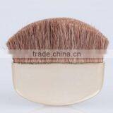 Excellent Animal Hair White Half Moon Blush Brush With Smooth Face thumbnail-6