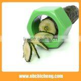 Plastic Cucumber Vegetable Slicer thumbnail-3