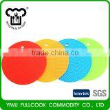 High Quality Round Colorful Food Grade Heat Resistant Silicone Table Mat thumbnail-2