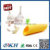 KH Strict Quality Control Garlic Press and Peeler thumbnail-1