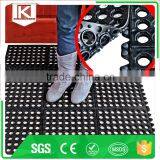 Link rubber mats are ideal non slip rubber matting for boat decking as the name suggests can be linked