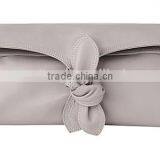 Knot Women Soft Smooth Genuine Leather Clutch Bag Nappa Foldover Party Clutch Good Quality Hand Bag Guangzhou Factory thumbnail-2