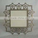 Hollow-out Flower Carved Decorative Metal Photo Frame