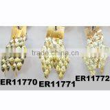 Wholesale Fashion Gold Tone Metal Dangle Chandelier Earrings thumbnail-1