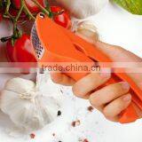 Cy286 ABS +Stainless Steel Handled Easily Clean Garlic Press thumbnail-3