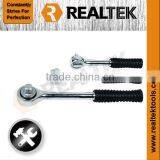 Reversible Ratchet Handle With Non-slip Handle
