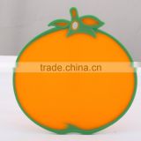 2016 made in China taizhou hot sell food grade plastic fruit shaped cutting boards