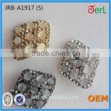 Wholesales Alloy Round Crystal Pearl Button Rhinestone Button