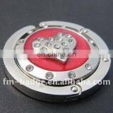 Hot Sale Customized Diamond Heart Shape Purse Hanger, Purse Hook, Rhinestone Round Handbag Hook for Promotional