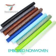 80gsm Embossing Non-woven Fabric Packaging Material Flower Wrapping Emboss pp Non Woven Fabric Roll thumbnail-4