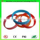 Cheap Business Gift Custom-made Logo Cool Men's Silicone Bracelet thumbnail-4