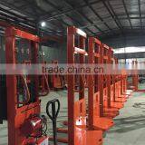 Hot Sale 1.0/2.0 Tons Semi Electric Lift Stacker With Forged Forks thumbnail-5