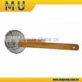 Hot Sale Stainless Steel/zink Plated Metal Noodle Skimmer With Bamboo Handle thumbnail-1
