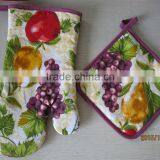 Canvas Printed Oven Mitt and Pot Holder thumbnail-5