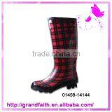 Cheap and High Quality Colorful Rubber Rain Boots thumbnail-1