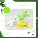 Plastic Clothes Pins