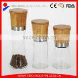 Adjustable Coarseness Salt and Pepper Shakers Wooden Lid Salt and Pepper Grinder Pink Pepper Grinder