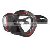 Silicone Diving Mask With 4 Tempered Glass Windows thumbnail-5