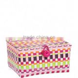 Plastic woven basket with lid
