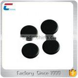 UHF 860-960MHZ Long Reading Distance Laundry RFID Tag For Clothing Management thumbnail-1