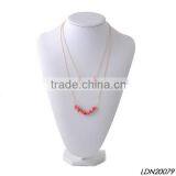 Double red stone pendant necklace with matching bracelet                        
                                                                                Supplier's Choice