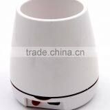 Desktop Flower Pot With USB Charger thumbnail-1