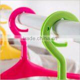 Lot of 100 Clothes Plastic HEAVY DUTY Hangers/Adult Size thumbnail-2