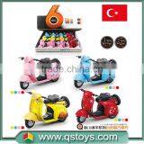 China Manufacturer Metal Pull Back Toy Car With Light and Music thumbnail-5