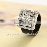 Light Weight Finger Ring for Men Crystal Acrylic Ring Jewelry thumbnail-6