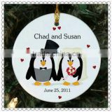 Penguin Couple Glass Circle Ornament For Wedding Decoration