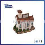 Outdoor Decoration Solar Powered Europe House Shaped Polyresin Garden Light With 1Led Light