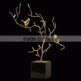 Brass forgerd modern tree and bird sculpture for home decoration