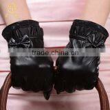 New Style Black Color C40 Thinsulate Lining Women Gloves With Bow