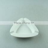 Stocklots Triangle Shape White Ceramic Ashtrays thumbnail-2