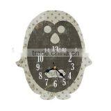 2015 Newest Penguin Style Wooden Wall Clock thumbnail-3