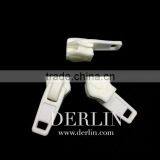 White Waterproof Non-metal Whole made of plastic zip Puller Slider